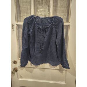 Abercrombie‎ and Fitch Navy Blue Women's Size Small Shirt